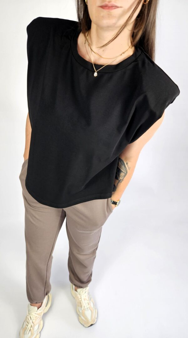 toppaddedczarny2 T-shirt padded oversize black